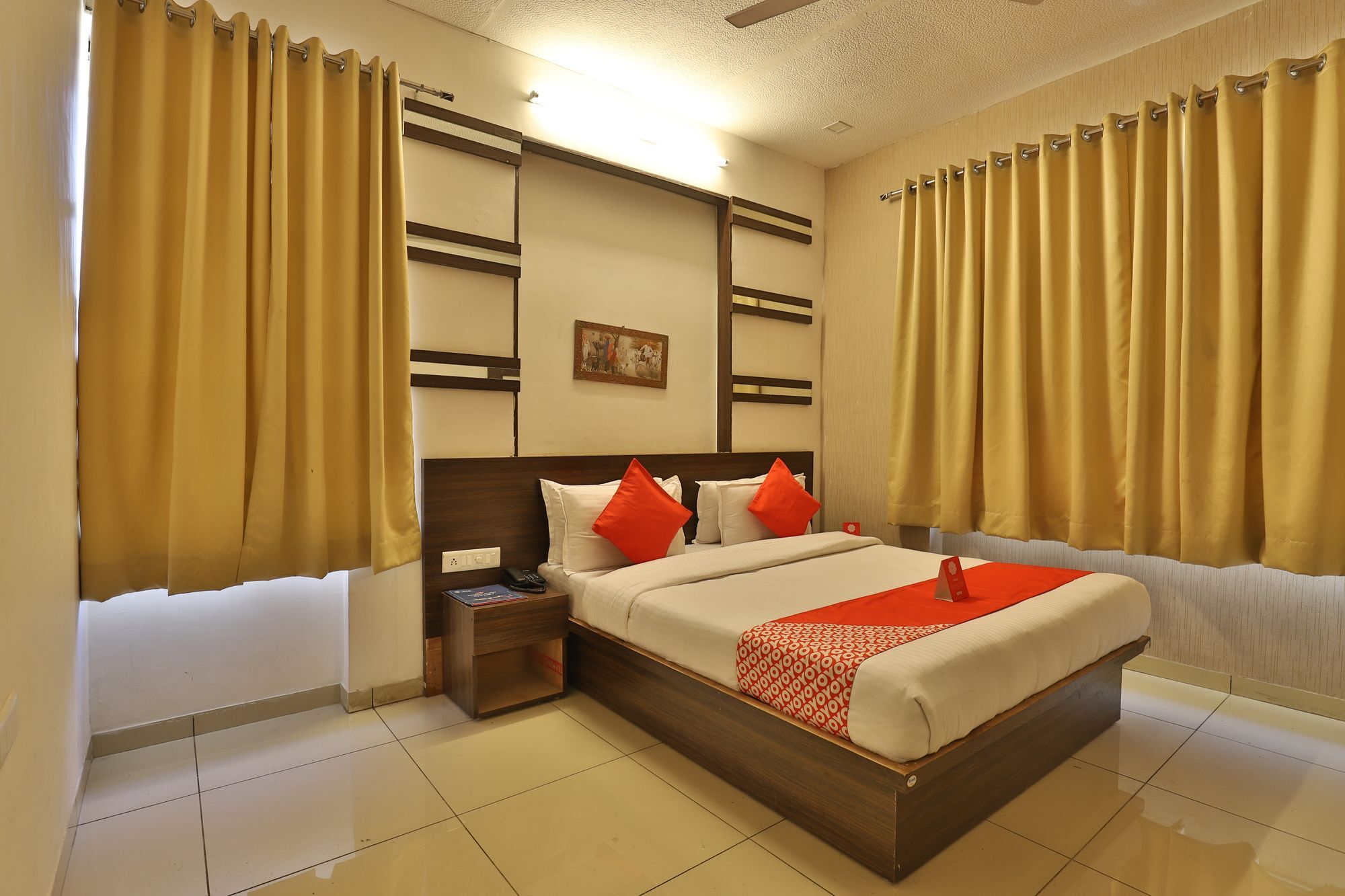 Oyo 11649 Hotel Mahima Gandhinagar Ngoại thất bức ảnh